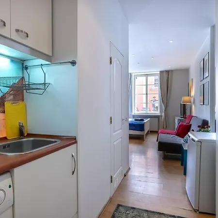 Miodowa 12, Old Town / 200 M From Castle Square