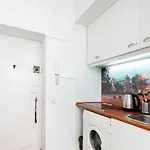 Miodowa 12, Old Town / 200 M From Castle Square Apartman Varsó